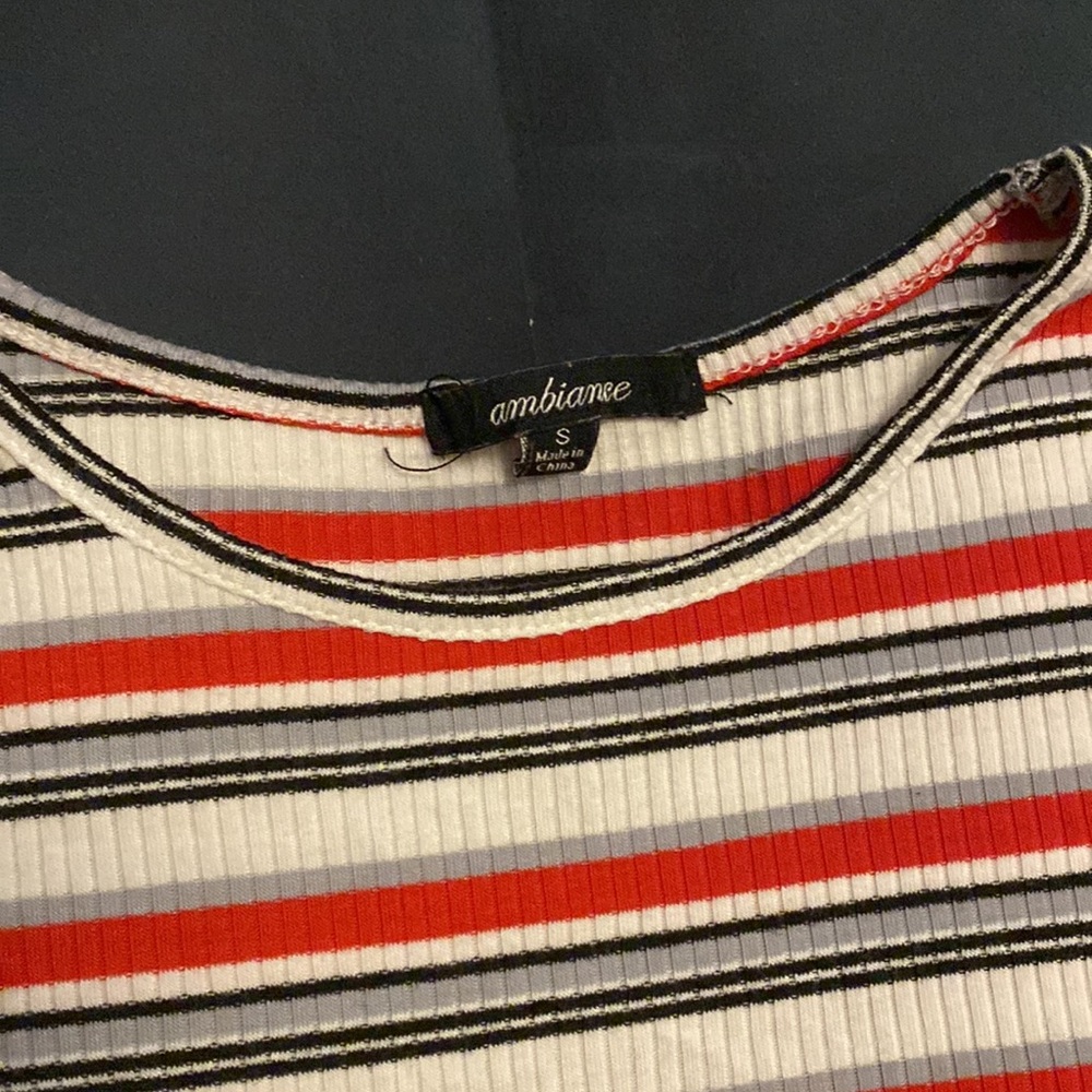 Striped Ribbed Crop top - Picture 4 of 4